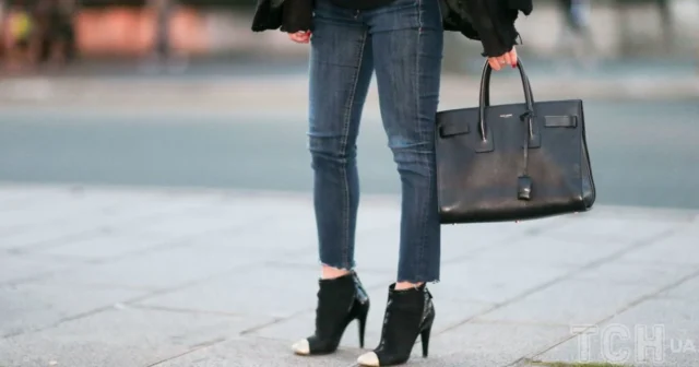 3a2eba21f22d312e0cdaeaee9036cee1