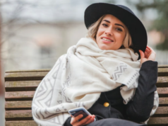 Самое модное пальто этого года — винтаж в стиле 2000-х